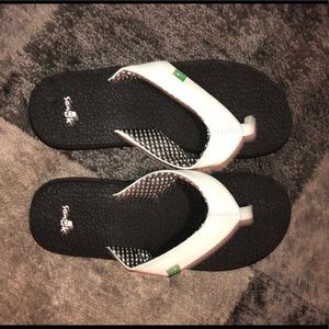 Sanuk Sandals